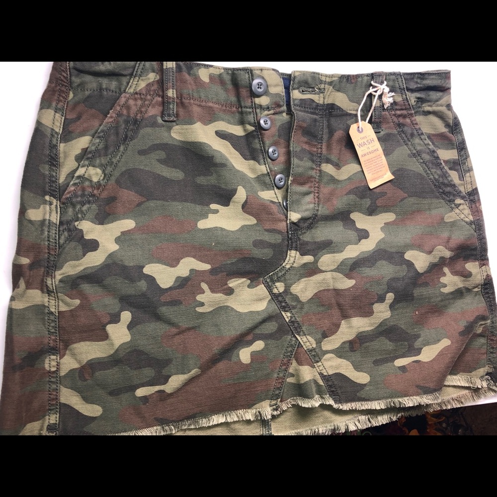 American Eagle skirt